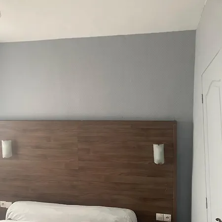 Hotel Grand De L'europe 2*
