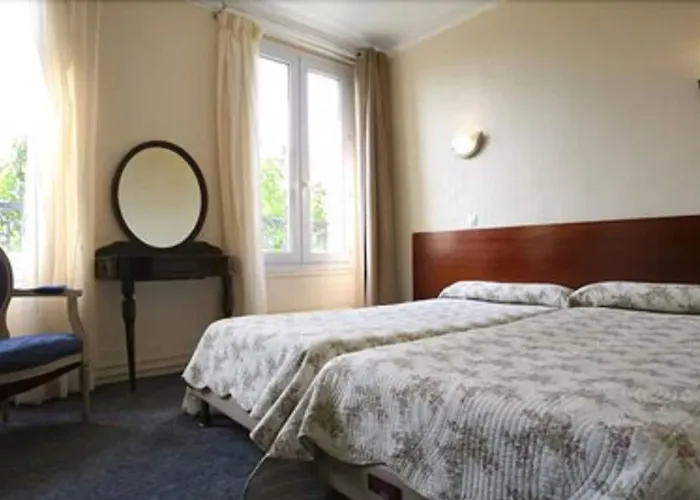 Grand De L'europe Hotel Paris