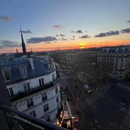 Grand De L'europe Hotel Parigi