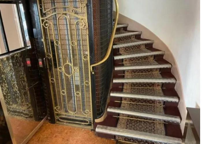 Grand De L'europe 2* Paryż