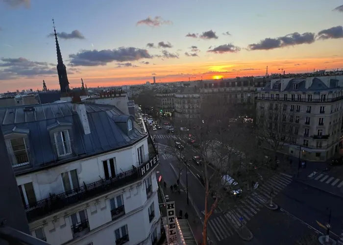 Grand De L'europe Hotel Paryż