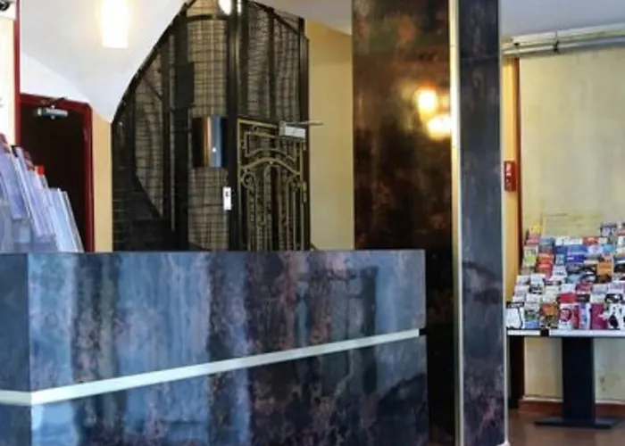 Grand De L'europe Hotel 2*