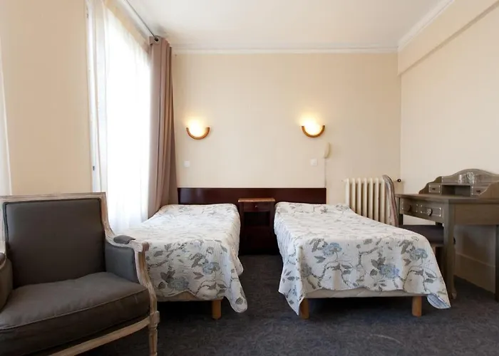 Hotel Grand De L'europe 2*